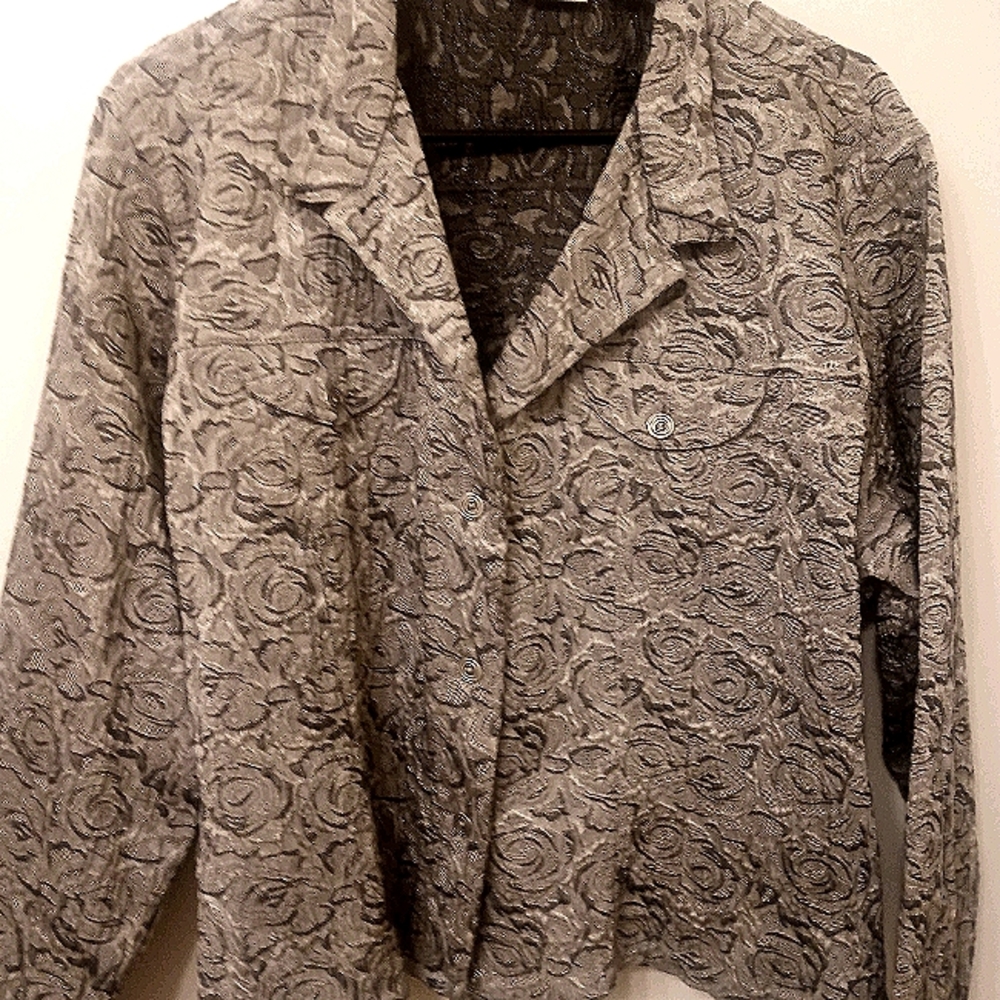 Chicos silver and black jacket